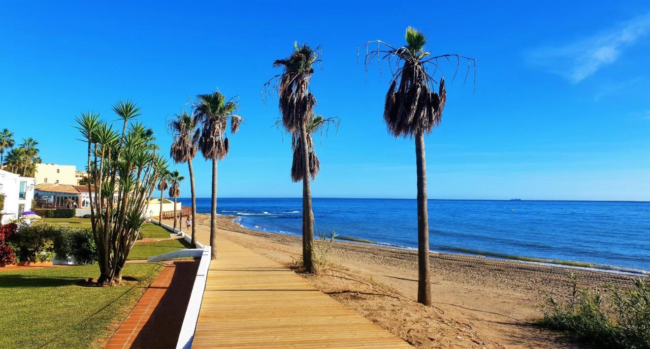Dona Lola Micaela - Fully Equiped 1 Bedroom Ground Floor Beach Front Apartment With Direct Access To The Beach Of Calahonda - Costa Del Sol - Cs155 Sitio de Calahonda Buitenkant foto